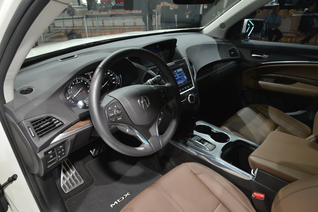 New York Otomobil Fuarı’ndan Görüntüler