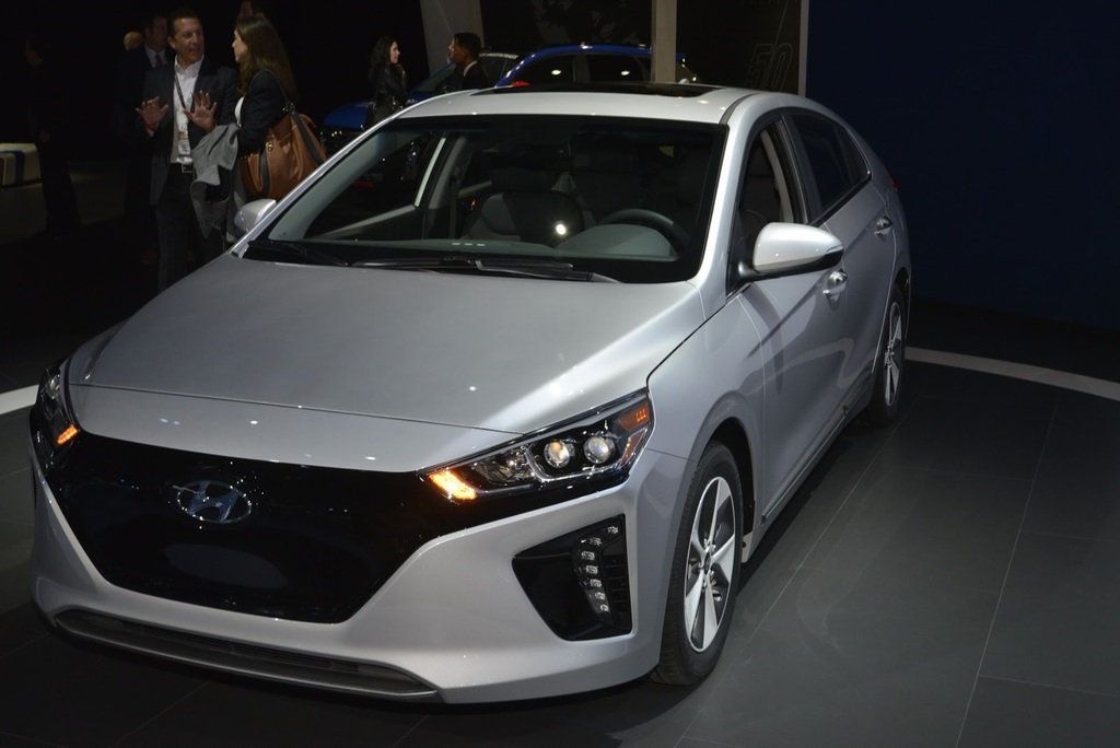 New York Otomobil Fuarı’ndan Görüntüler