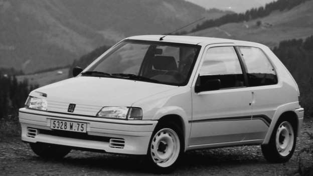 90’lara Damga Vuran 30 Ateşli Hatchback