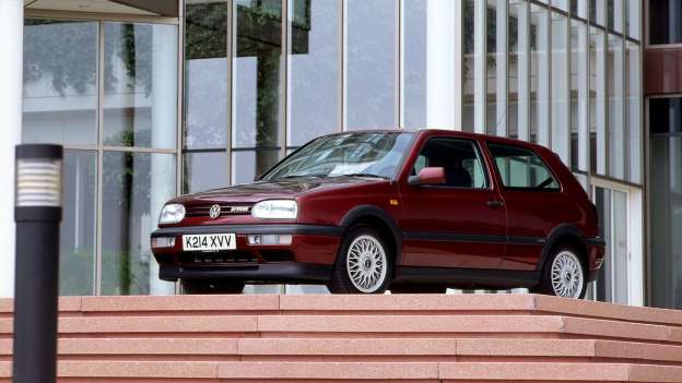 90’lara Damga Vuran 30 Ateşli Hatchback
