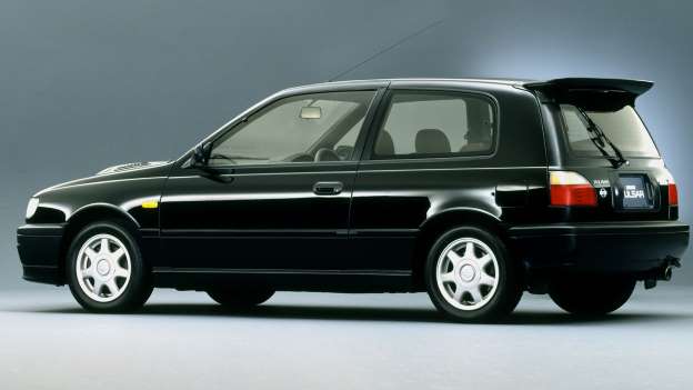 90’lara Damga Vuran 30 Ateşli Hatchback