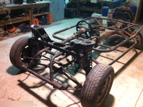 Volkswagen Beetle’dan Bambaşka Bir Otomobil Yaptı