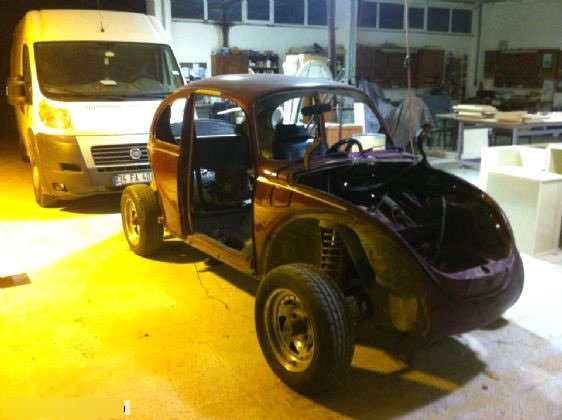 Volkswagen Beetle’dan Bambaşka Bir Otomobil Yaptı