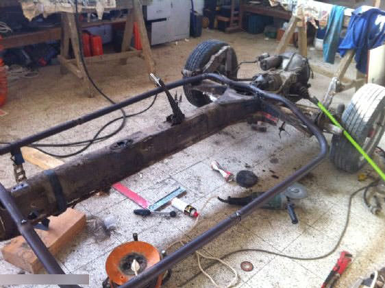 Volkswagen Beetle’dan Bambaşka Bir Otomobil Yaptı