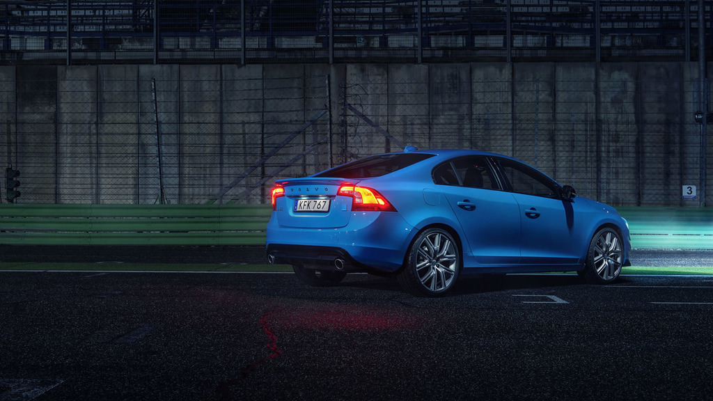S60 ve V60 Polestar’a 2,0 lt’lik Motor