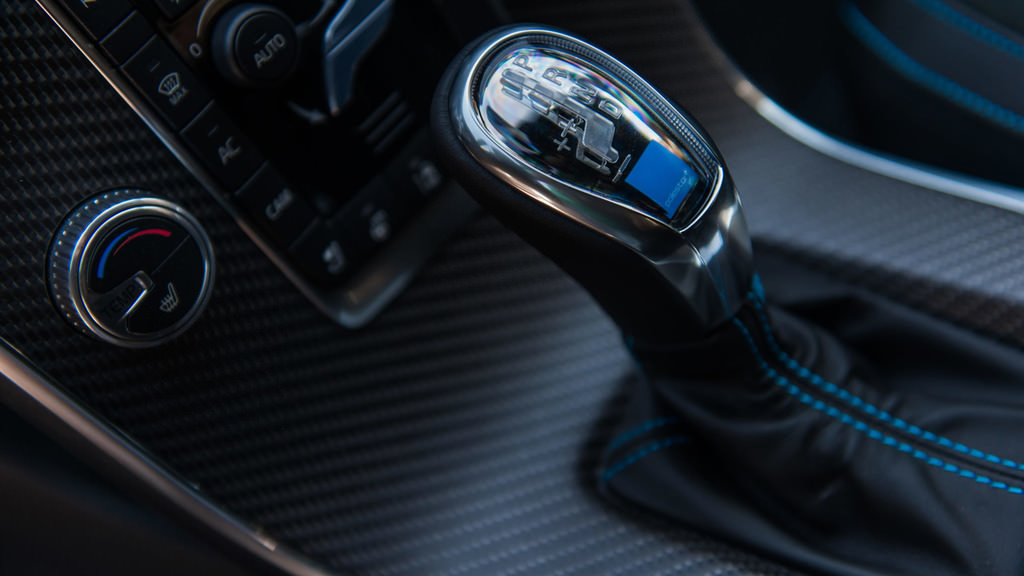 S60 ve V60 Polestar’a 2,0 lt’lik Motor