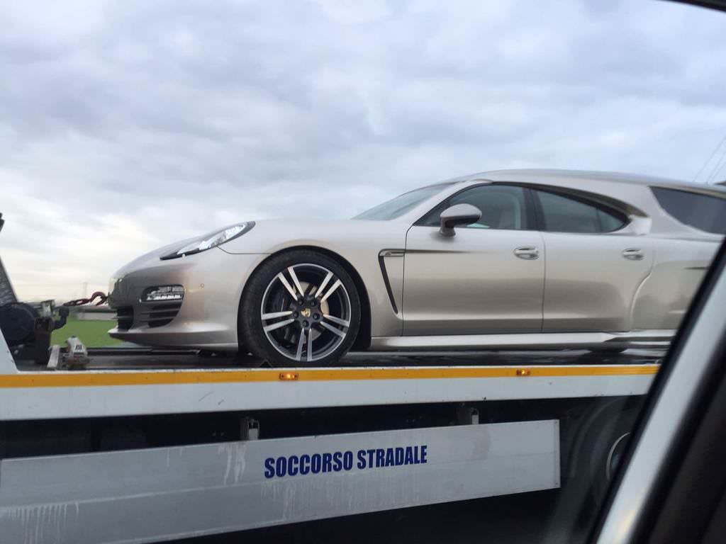 Cenazelere Özel Porsche
