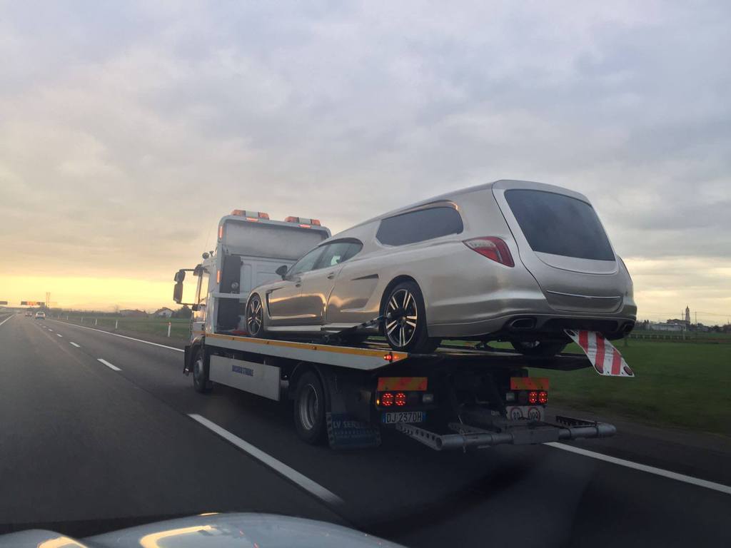 Cenazelere Özel Porsche