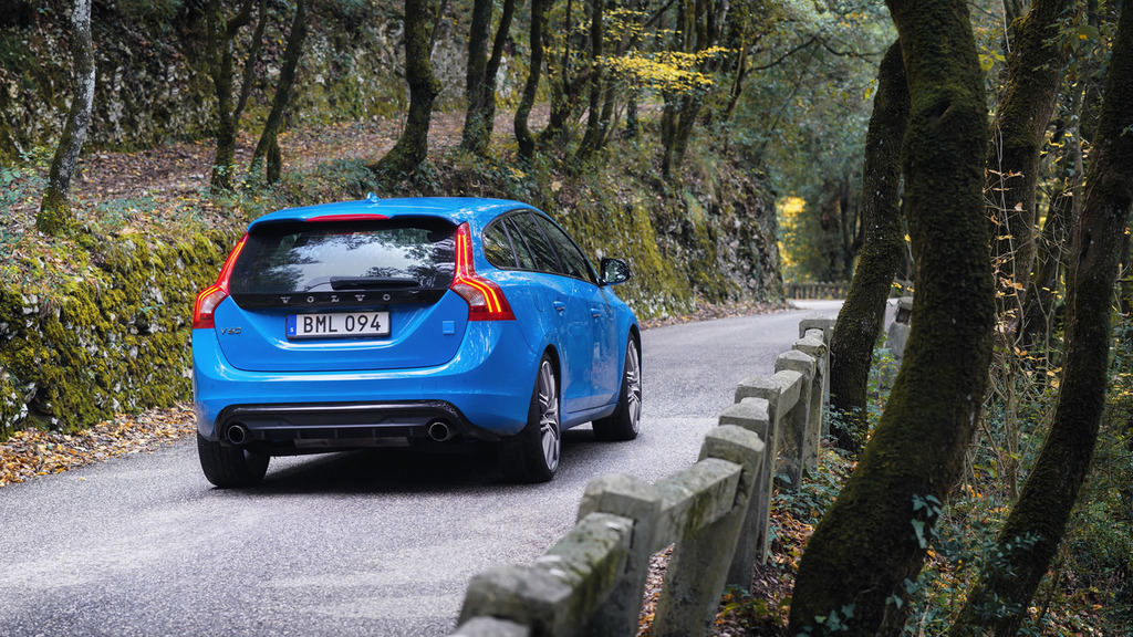 S60 ve V60 Polestar’a 2,0 lt’lik Motor