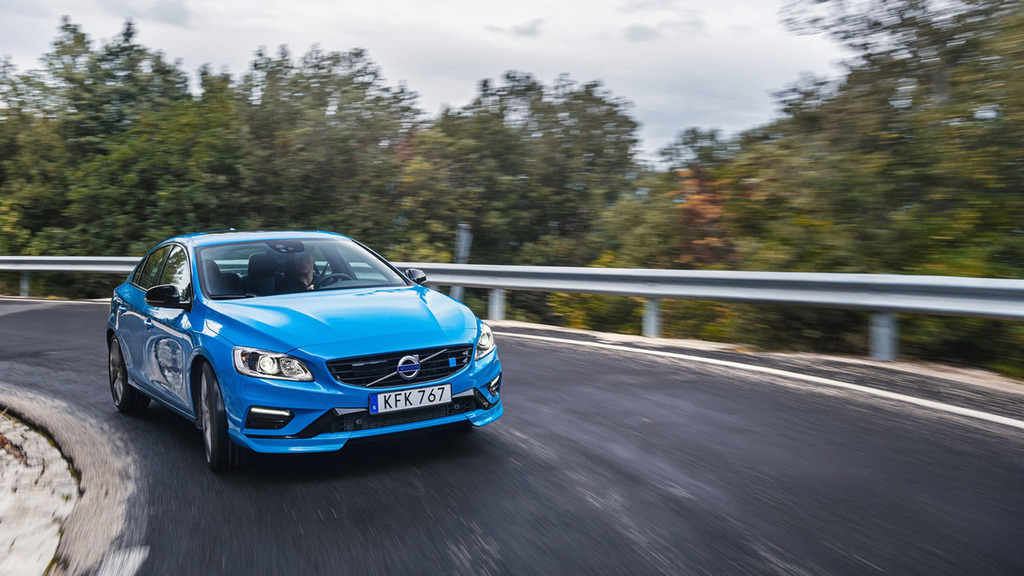 S60 ve V60 Polestar’a 2,0 lt’lik Motor