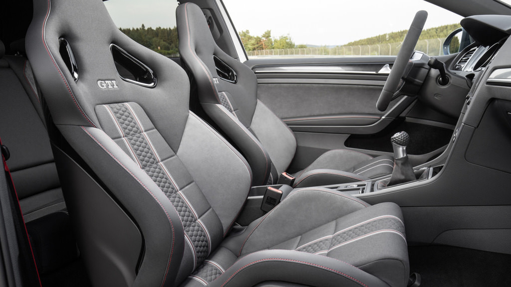 Golf GTI’ın 40’ıncı Yılı Anısına