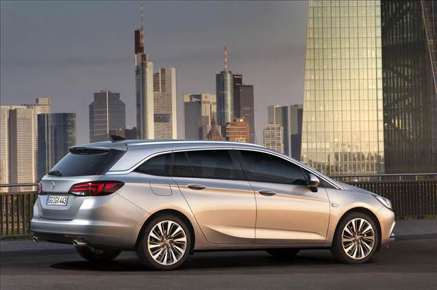 Yeni Astra Sports Tourer’ın Fiyatı Açıklandı