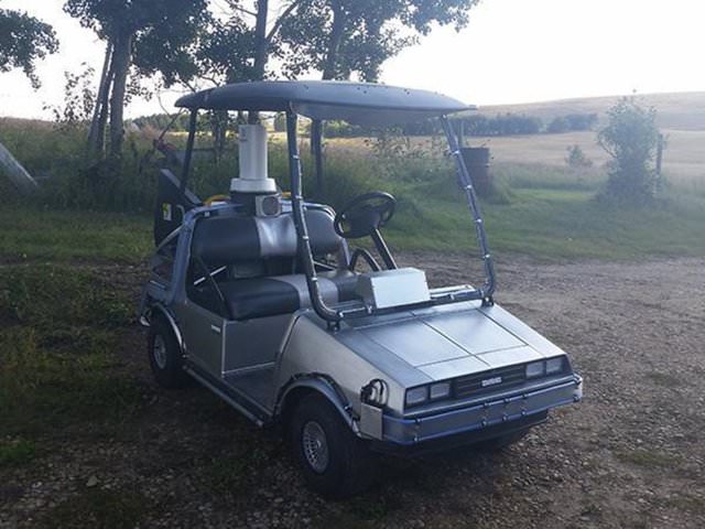 Golf Aracını Otomobile Dönüştürdü