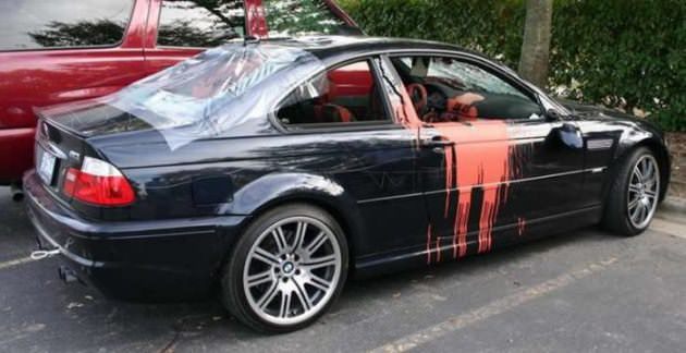 İntikamlarını Otomobillerden Aldılar