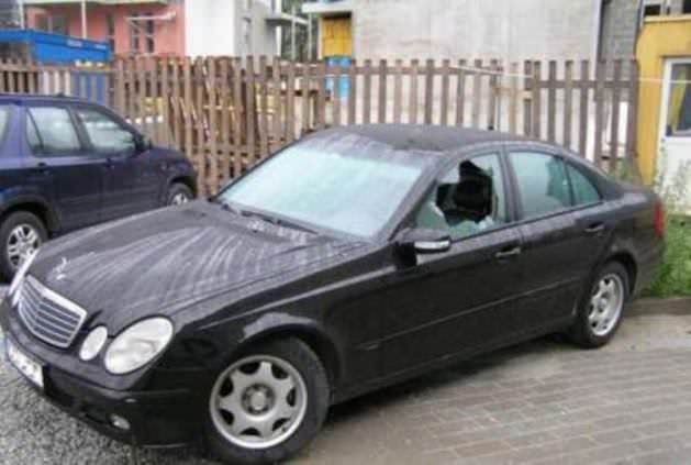 İntikamlarını Otomobillerden Aldılar
