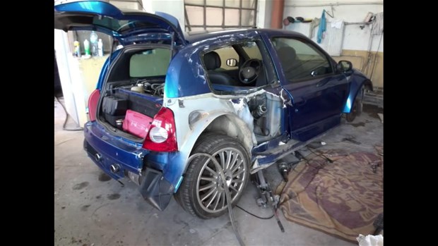 Clio'yu eski haline getirdi