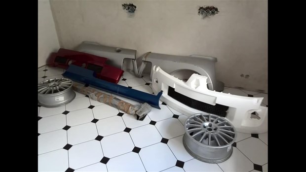 Clio'yu eski haline getirdi