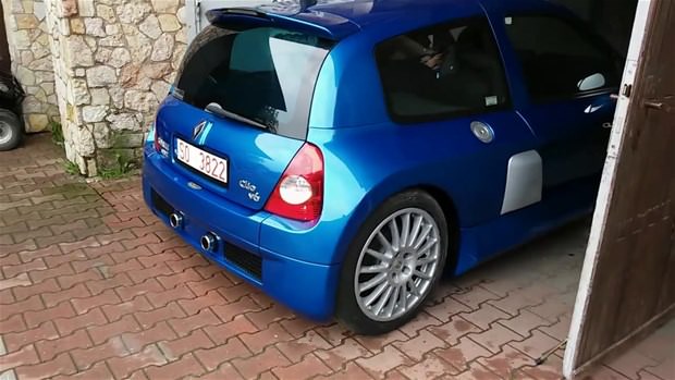 Clio'yu eski haline getirdi