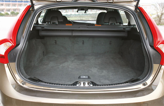 Test: Volvo V60 Cross Country D4