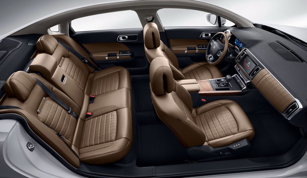 Citroen C6 Geri Döndü