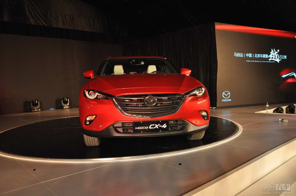 Mazda CX-4 Pekin’de Sahneye Çıktı