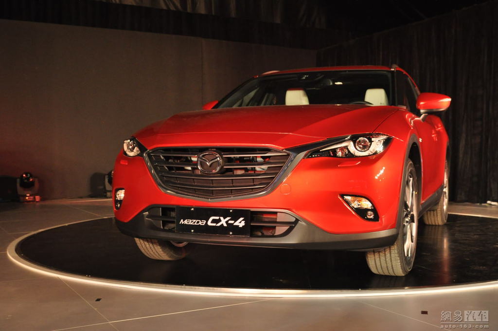 Mazda CX-4 Pekin’de Sahneye Çıktı