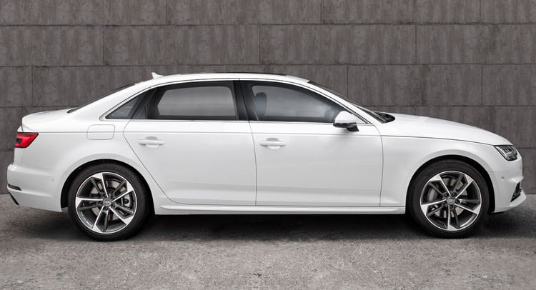 Uzun Şasi Audi A4 Pekin’de Sahnede