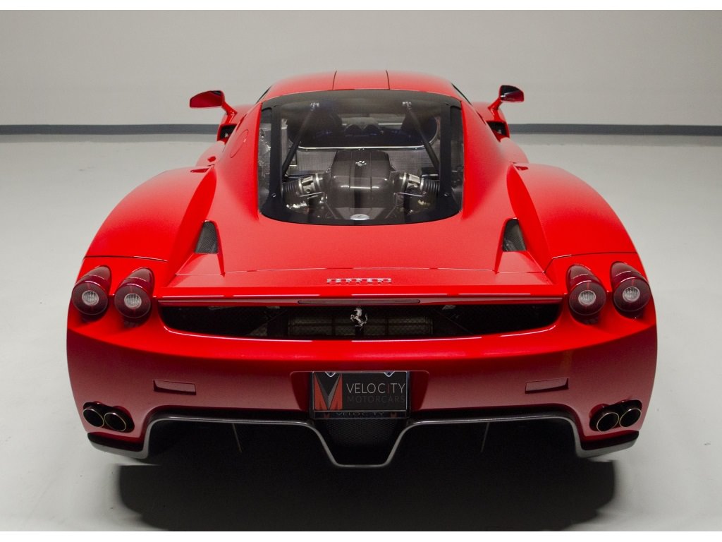 Ferrari Enzo 7,5 Milyon TL’ye Alıcısını Bekliyor