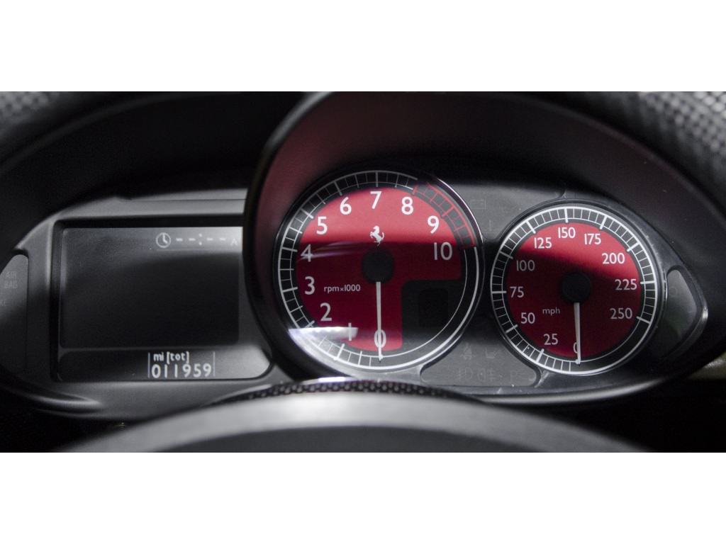 Ferrari Enzo 7,5 Milyon TL’ye Alıcısını Bekliyor