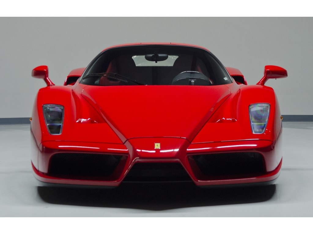 Ferrari Enzo 7,5 Milyon TL’ye Alıcısını Bekliyor