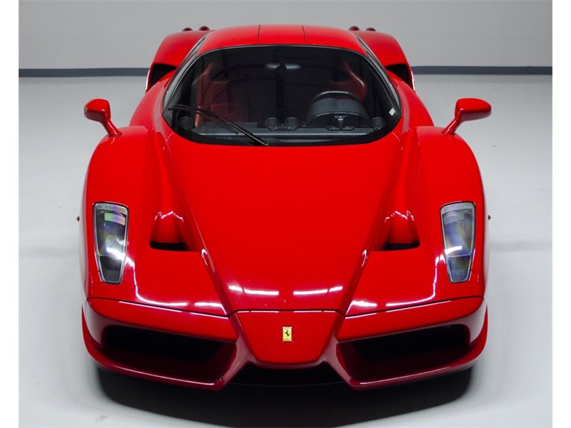 Ferrari Enzo 7,5 Milyon TL’ye Alıcısını Bekliyor