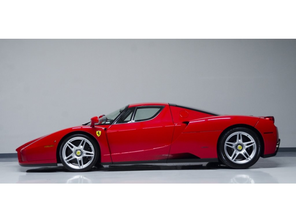 Ferrari Enzo 7,5 Milyon TL’ye Alıcısını Bekliyor