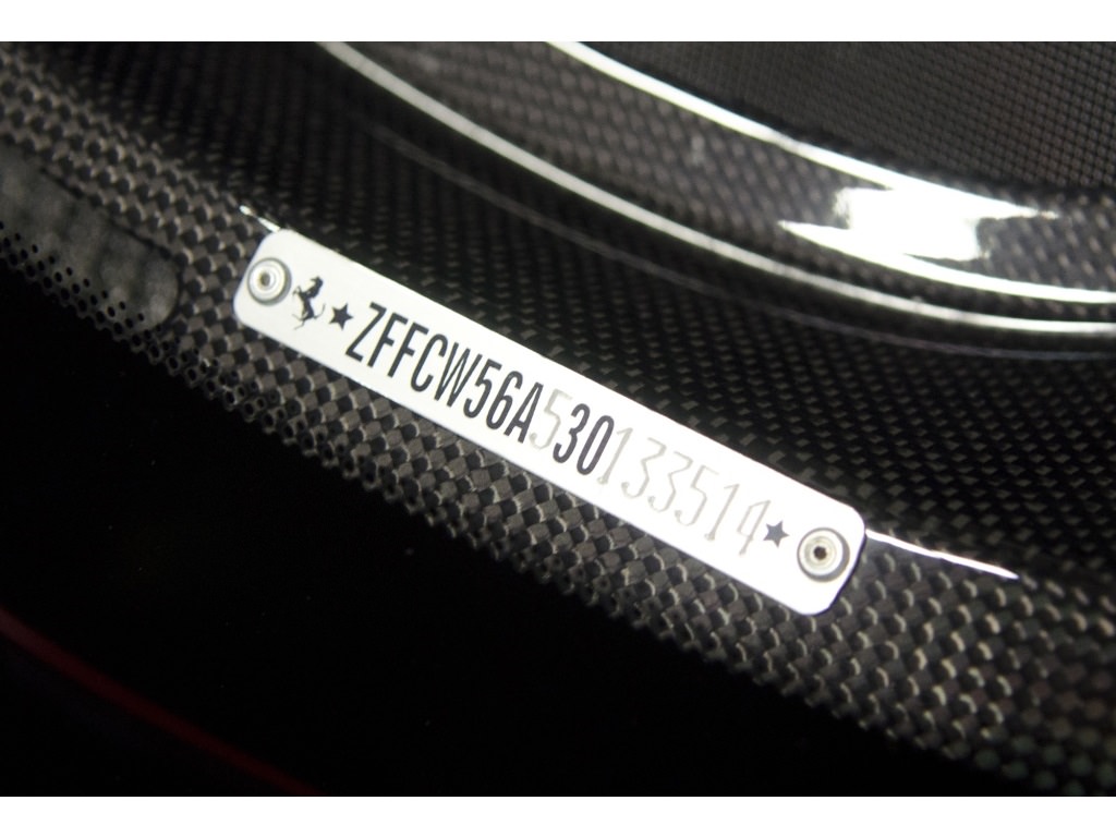 Ferrari Enzo 7,5 Milyon TL’ye Alıcısını Bekliyor