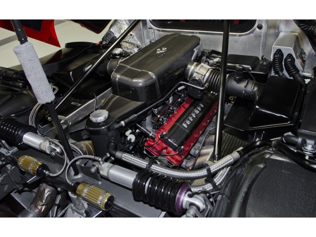 Ferrari Enzo 7,5 Milyon TL’ye Alıcısını Bekliyor