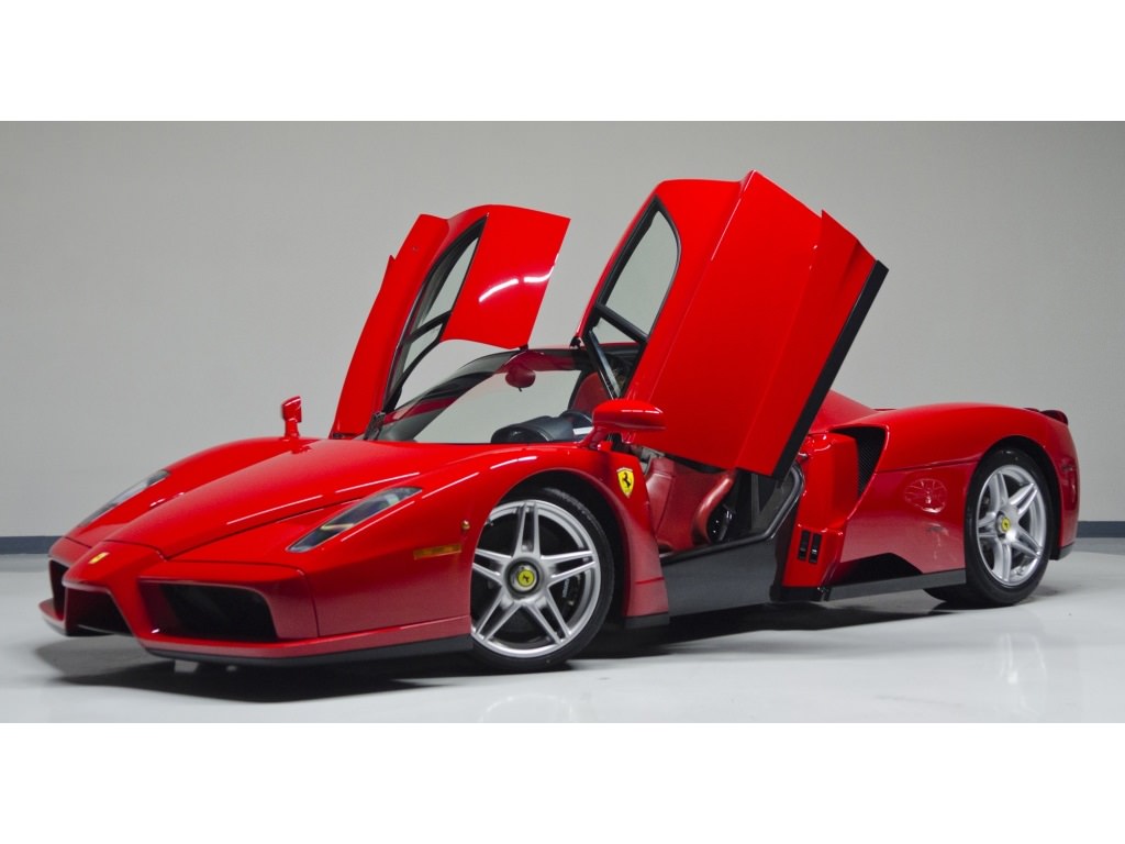 Ferrari Enzo 7,5 Milyon TL’ye Alıcısını Bekliyor