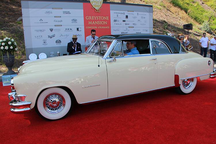 Beverly Hills’te Klasik Otomobil Şovu