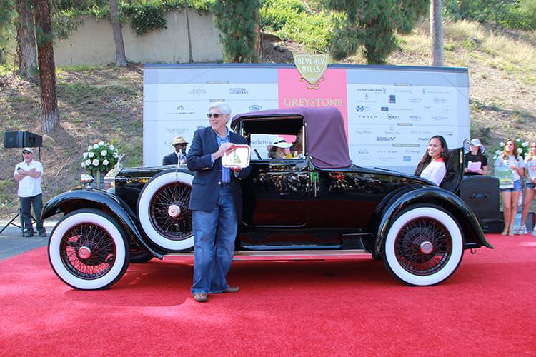 Beverly Hills’te Klasik Otomobil Şovu