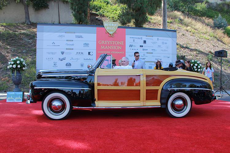 Beverly Hills’te Klasik Otomobil Şovu