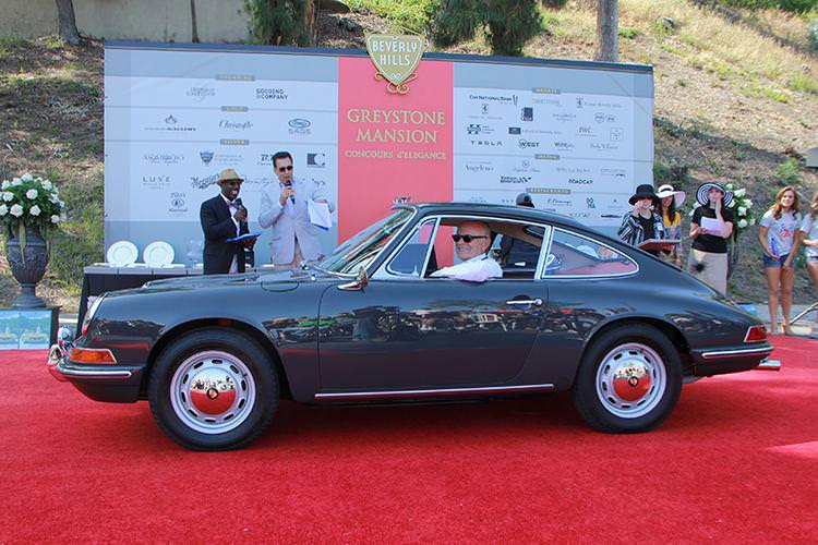 Beverly Hills’te Klasik Otomobil Şovu