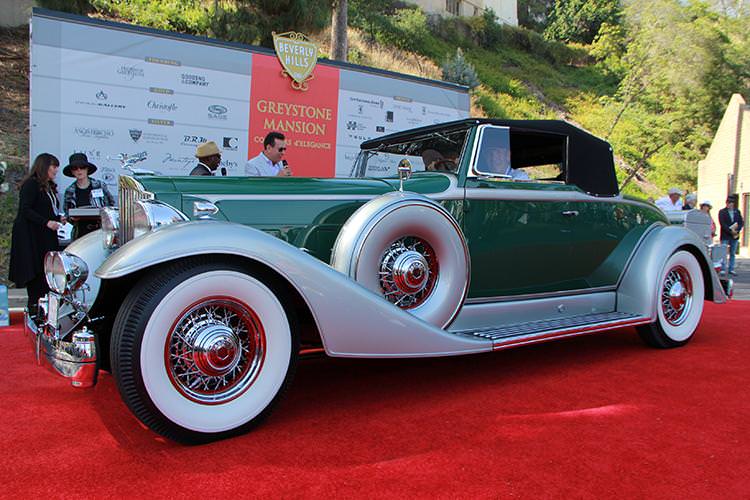 Beverly Hills’te Klasik Otomobil Şovu