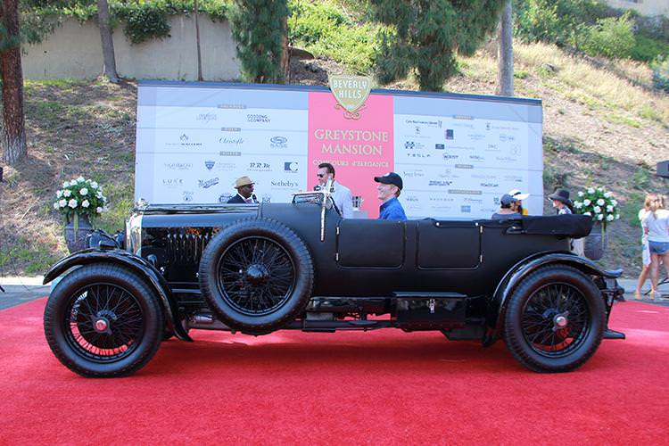 Beverly Hills’te Klasik Otomobil Şovu