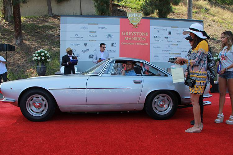 Beverly Hills’te Klasik Otomobil Şovu