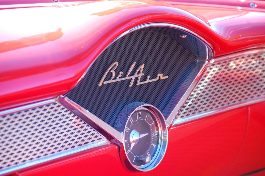 Beverly Hills’te Klasik Otomobil Şovu