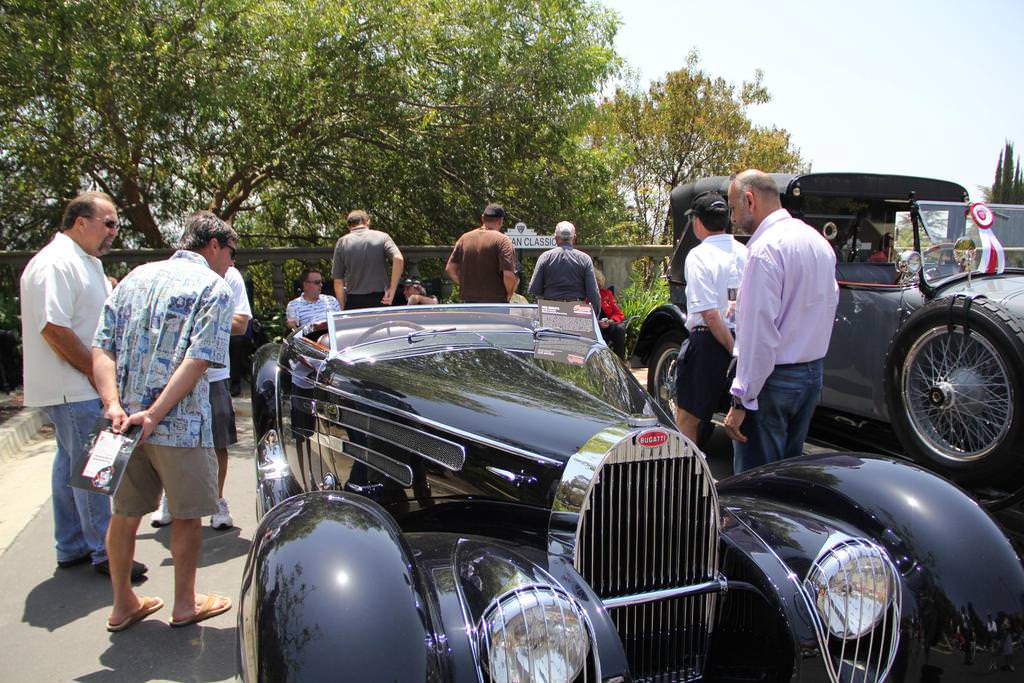 Beverly Hills’te Klasik Otomobil Şovu