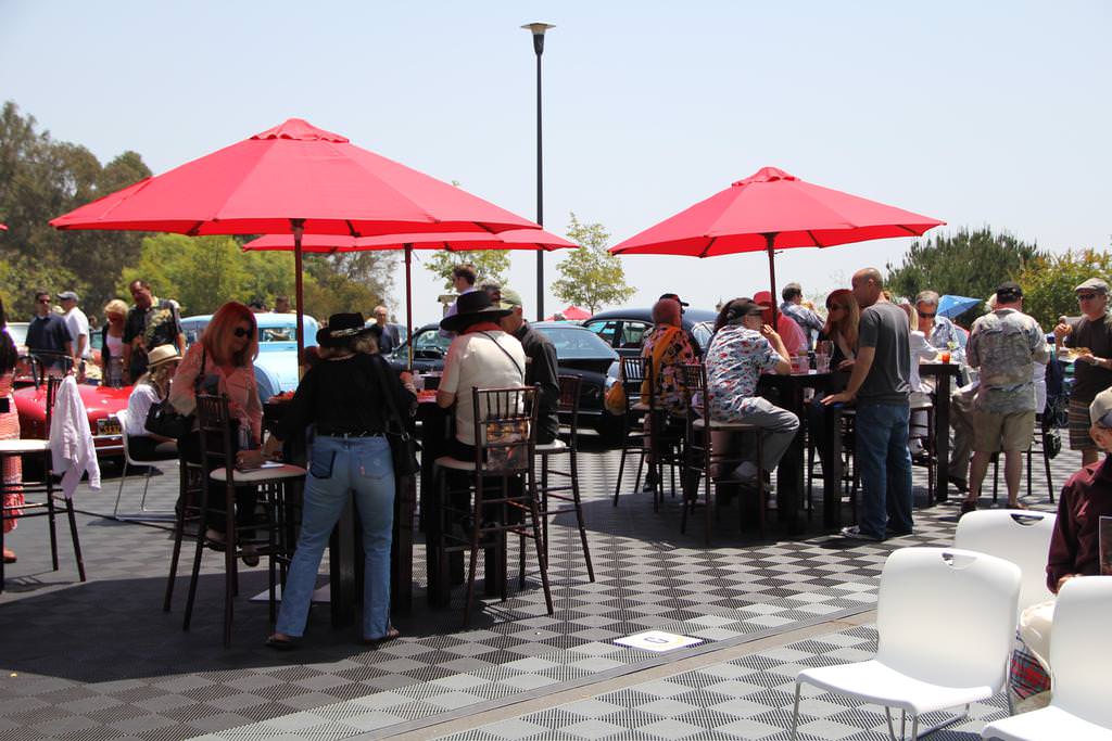 Beverly Hills’te Klasik Otomobil Şovu