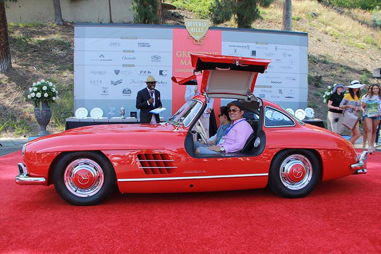 Beverly Hills’te Klasik Otomobil Şovu