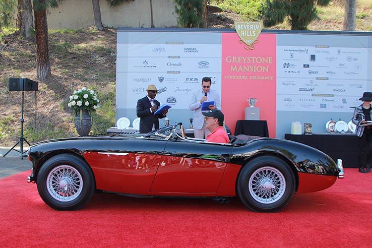 Beverly Hills’te Klasik Otomobil Şovu