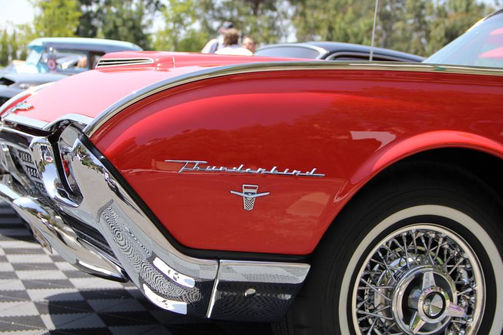 Beverly Hills’te Klasik Otomobil Şovu