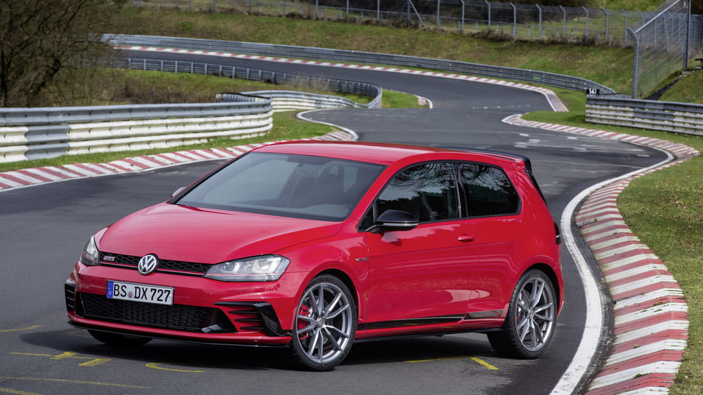 En Hızlı Önden Çekişli Golf GTI Clubsport S