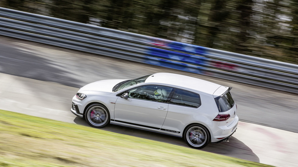 En Hızlı Önden Çekişli Golf GTI Clubsport S